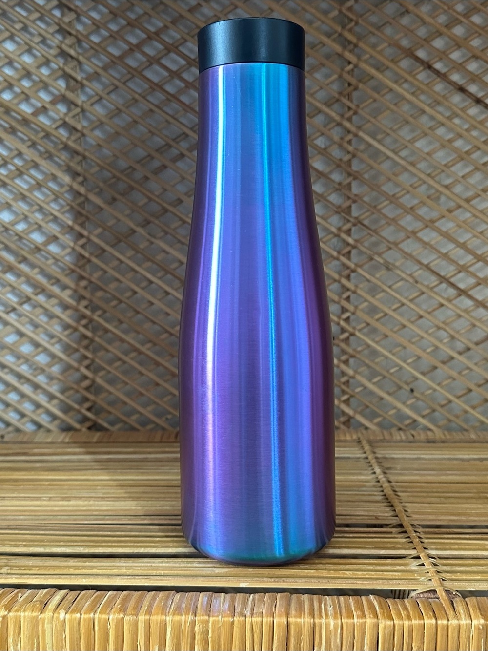 Lululemon, 20 oz, Stay Hot Keep Cold Bottle, Great Condition, Water Bottle